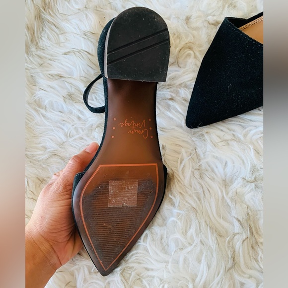 Crown Vintage Low Heel - Picture 2 of 4